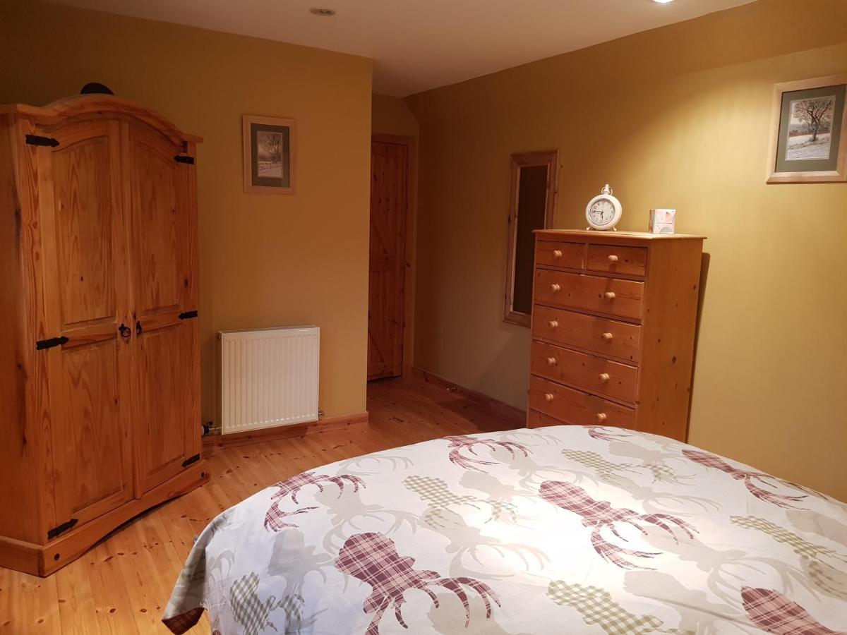 Jakels Rest Lairg Eksteriør bilde